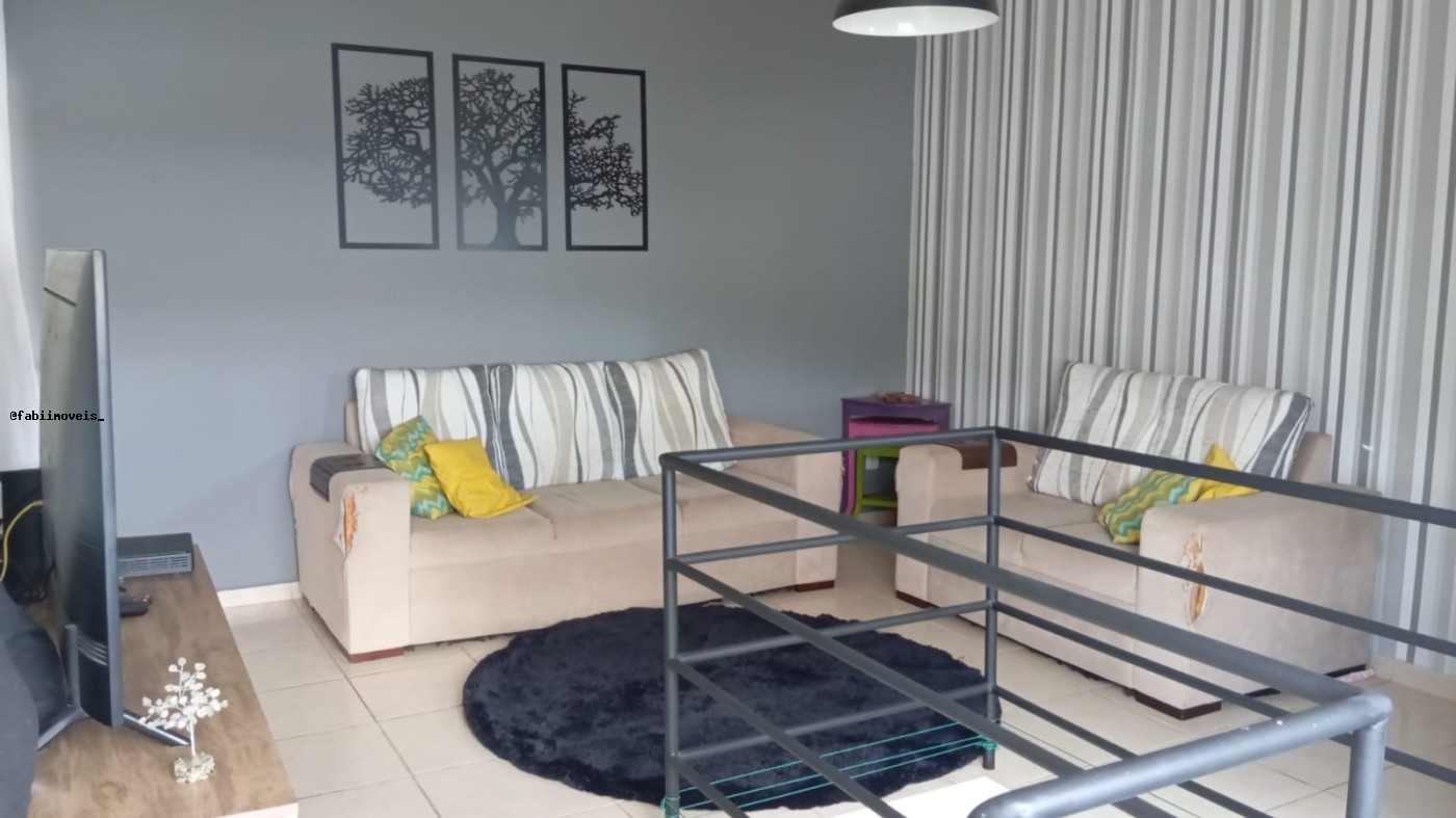 Cobertura à venda com 2 quartos, 105m² - Foto 1