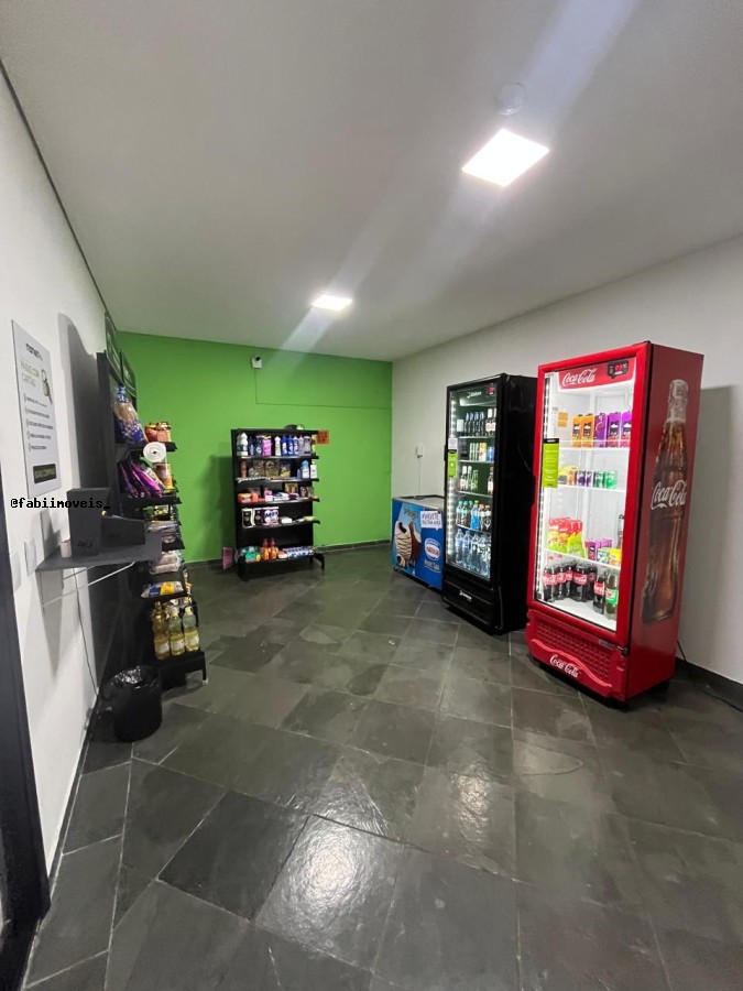 Apartamento para alugar com 3 quartos, 98m² - Foto 15