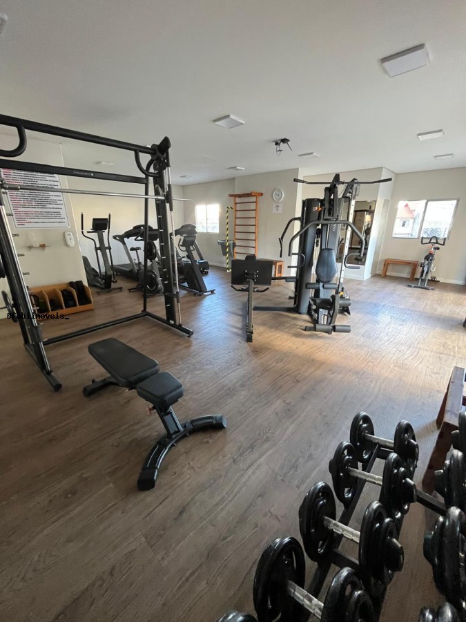 Apartamento para alugar com 3 quartos, 98m² - Foto 16