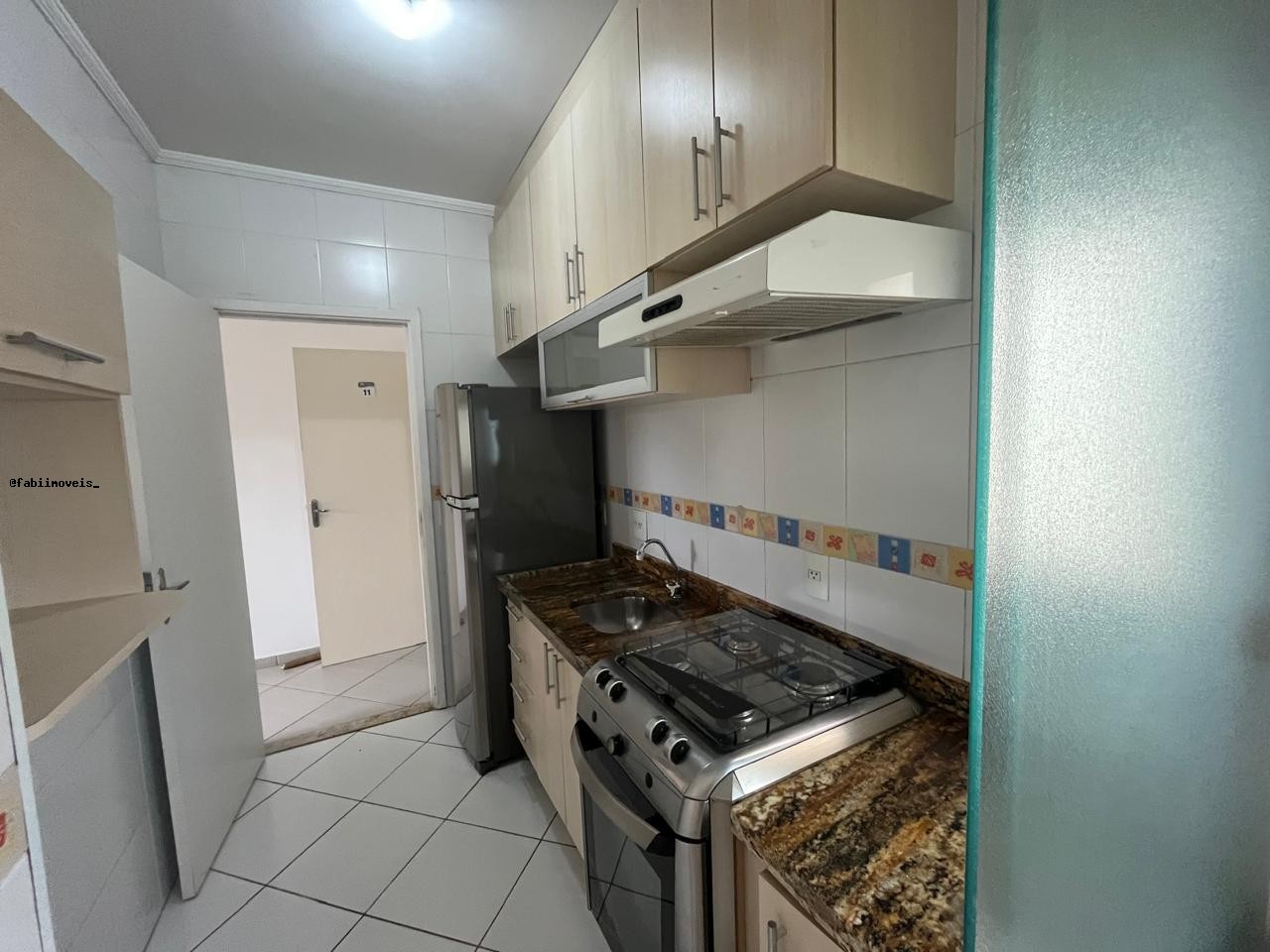 Apartamento para alugar com 3 quartos, 70m² - Foto 1