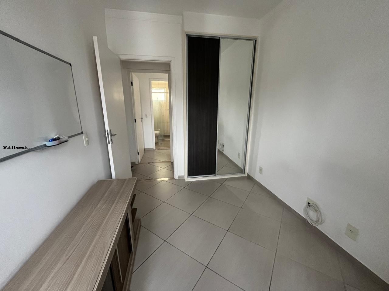 Apartamento para alugar com 3 quartos, 70m² - Foto 18
