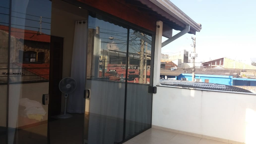 Sobrado à venda com 3 quartos, 225m² - Foto 16